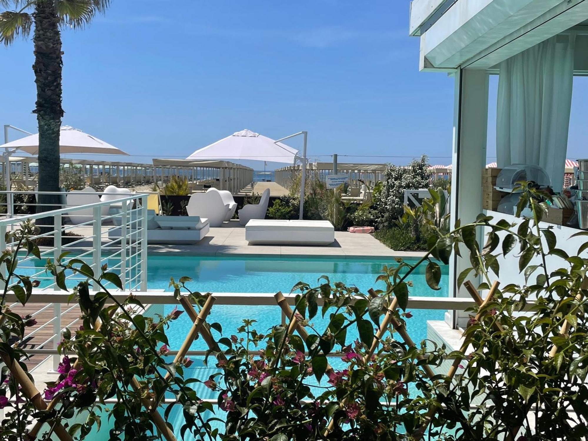 Bed and Breakfast Dimora Carducci Pietrasanta Exterior foto